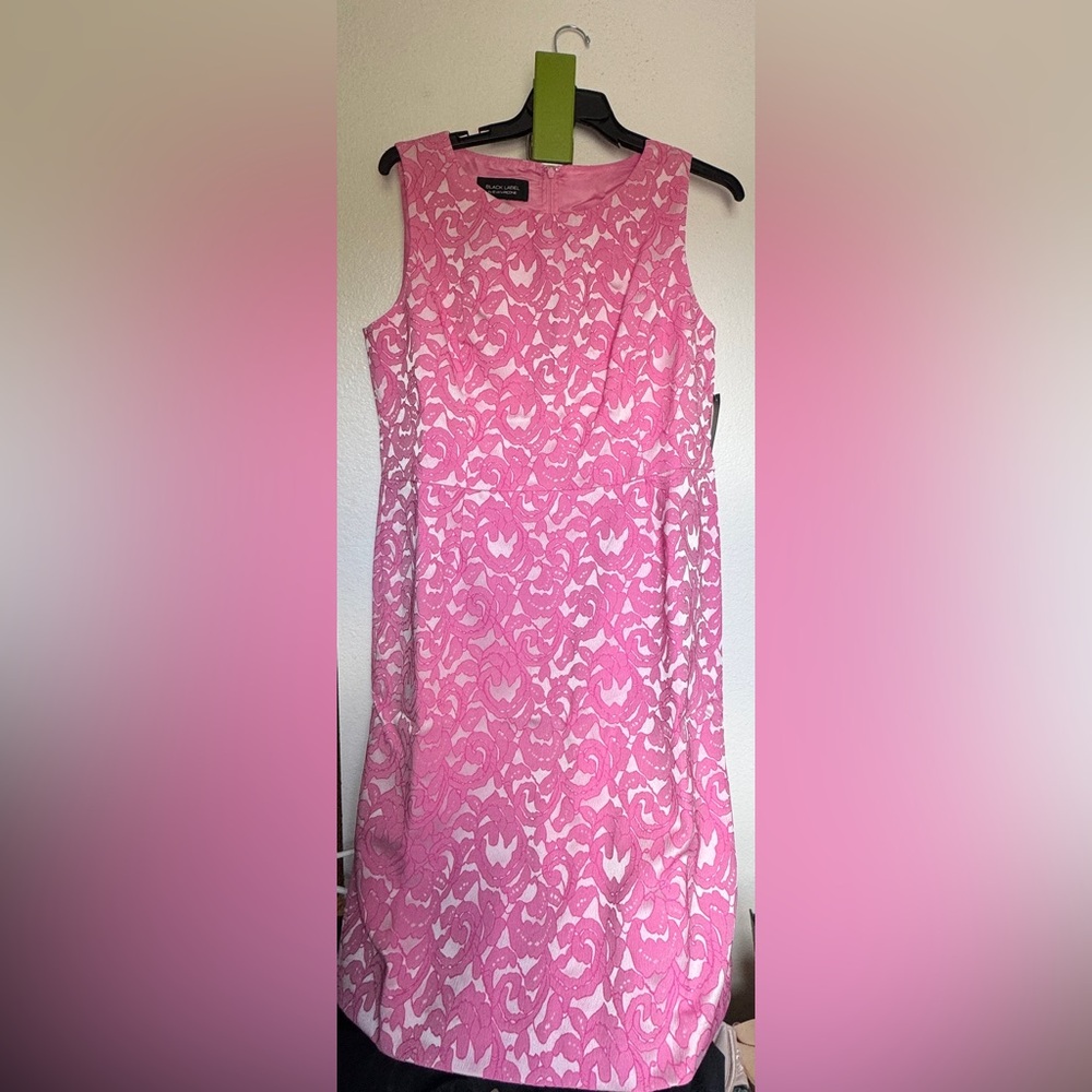 NWT>>>Evan Picone Pink on Pink Sheath Dress Sleeveless Scoop Neck Midi